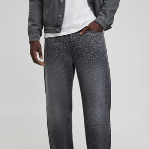 Pantalon en jean de qualité supérieure avec strass jean sale lavé à la clientèle jean ample unisexe à jambe droite en gros - Product Image 1