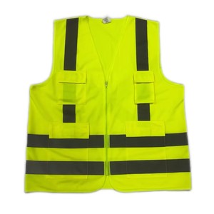 เสื้อกั๊กนิรภัยสะท้อนแสงสำหรับงานก่อสร้าง ผ้าโพลีเอสเตอร์ แบบกำหนดเอง มองเห็นได้ชัดเจน พร้อมกระเป๋า - Product Image 1