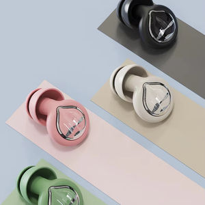 Bouchons d'oreille de sommeil pliables en silicone souple certifié CE Réduction du bruit réutilisable Protection auditive sans danger pour le <span class=keywords><strong>ronflement</strong></span> et le sommeil - Product Image 1