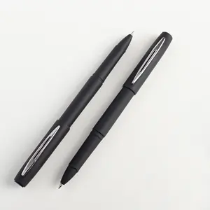 办公室和学校用黑色橡胶塑料中性笔，带定制标志封盖中性笔