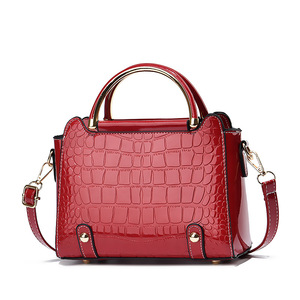 Petit sac à main carré à motif crocodile, sac bandoulière en cuir verni noir, sac à bandoulière pour femme, tenues de tous les jours, automne 2024 - Product Image 2