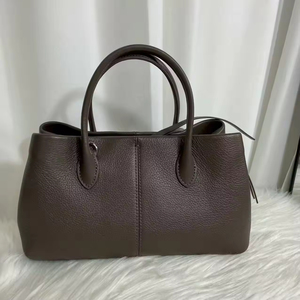 Sacs fourre-tout spacieux en cuir de vachette de haute qualité pour femmes, sacs à main de luxe et sacs bandoulière - Product Image 6