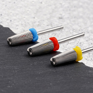 Fraise à ongles en carbure de tungstène 5-en-1 de 3/32 pouces, fraise cylindrique 4XC pour l'élimination rapide du gel dur et de l'acrylique - Product Image 5