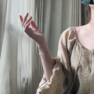 <span class=keywords><strong>Bracciale</strong></span> estivo alla moda per ragazze con catena a maglie in acciaio inossidabile placcato oro 18 carati e ciondoli a perla rotonda, resistente all'ossidazione. - Product Image 3