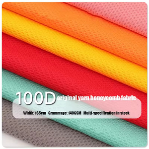 Tissu en maille tricotée 100% polyester 140g léger, respirant et à séchage rapide, en fil original 100D, motif nid d'abeille, pour vente en gros - Product Image 3