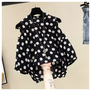 Blus Wanita Bergaya Abadi dengan Motif Polka Dot, Model Cold Shoulder, dan Kerah Mock Neck Oversized - Product Image 2