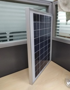 Panneau solaire 15W 18V personnalisé, monocristallin, portable, étanche, petit format, pour ouvre-porte, moniteurs agricoles - Product Image 2