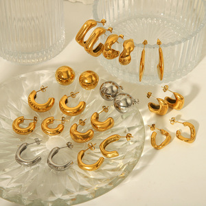 BOYI 100 Designs Bijoux de mode en acier inoxydable plaqué or inaltérable, boucles d'oreilles pendantes géométriques et puces d'oreilles - Product Image 4