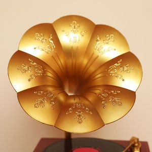 Tourne-disque antique de phonographe en forme de père Noël rétro classique avec <span class=keywords><strong>neige</strong></span> LED pour produit de gros de Noël dans une boîte de Noël festive - Product Image 3