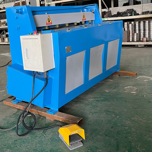 Cisaille mécanique professionnelle motorisée de 4 mm pour tôles, 2000 mm, pour la fabrication de conteneurs et de boîtes - Product Image 6