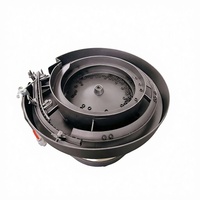 Alimentateur vibrant à moteur sur mesure, fabriqué à la main en Chine, 2kW 220V/380V, à économie d'énergie, avec boulon de capuchon supérieur, écrou, quincaillerie et tuyau d'expansion