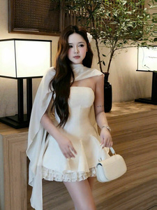 Conjunto de Top Corto Blanco y Vestido Midi, Estilo Casual Chic, Color Sólido, Mezcla de Algodón, Poliéster y Chifón, Prenda de Una Pieza, Teñido Liso, Prenda OEM - Product Image 3
