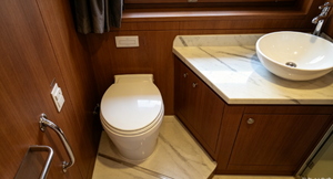 Nuevo Yate Deportivo de Lujo de 41 pies con Flybridge, Motor y Fibra de Vidrio, Certificado CE para Navegación Oceánica Estable, 2026 - Product Image 4