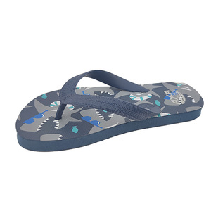 Sandalias <span class=keywords><strong>de</strong></span> playa <span class=keywords><strong>de</strong></span> verano con estampado <span class=keywords><strong>de</strong></span> tiburón divertido, <span class=keywords><strong>chanclas</strong></span> cómodas y duraderas con punta abierta para niños y niños, característica reciclable - Product Image 2