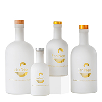 Fourniture directe d'usine 200ml 375ml Bouteille de liqueur de whisky noir mat Bouteille en verre de vodka avec liège