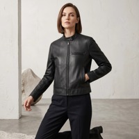 Veste en cuir pour femme en peau de mouton, noire, col montant, fermeture éclair, multi-poches, légèrement décontractée, courte, style biker
