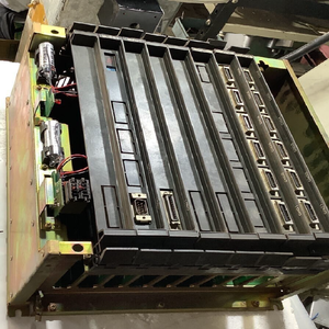 PLC Jznc-mrk12-1j, non <span class=keywords><strong>si</strong></span> sa <span class=keywords><strong>se</strong></span> è rotto, per ricambi/riparazione, nuovo originale, sistemi di controllo programmabile per automazione industriale - Product Image 1