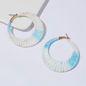 आकर्षण Oversized रंगीन ज्यामितीय सी आकार हस्तनिर्मित दुराचार रतन लट घेरा कान की बाली आभूषण - Product Image 4