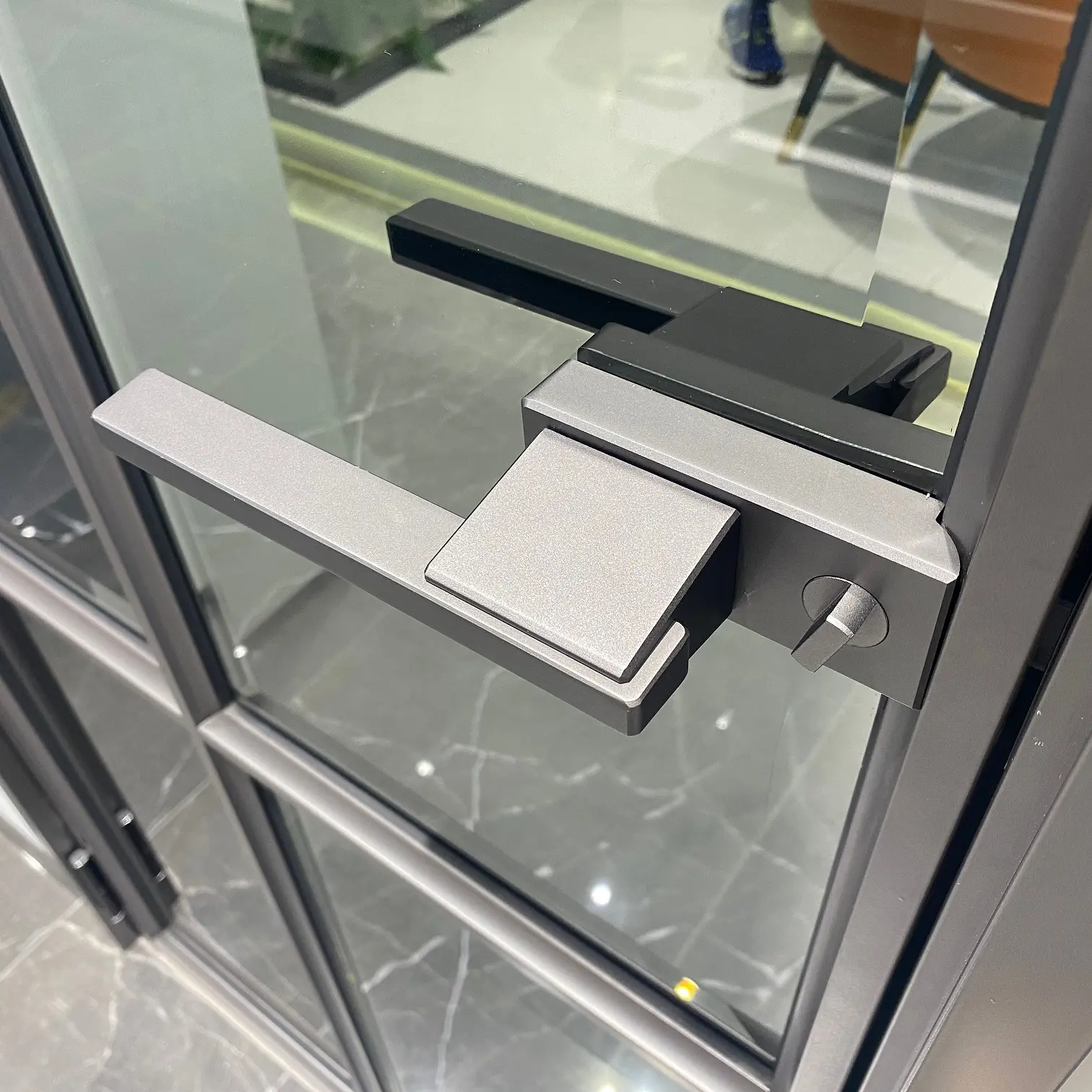 Manija de puerta de aluminio con cerradura sin llave cerradura magnética de puerta de vidrio