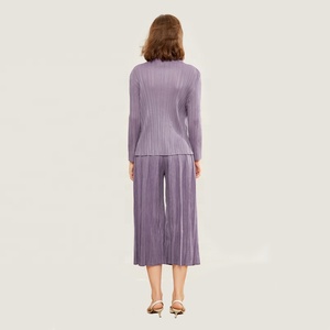 <span class=keywords><strong>Ropa</strong></span> Mujer 2020 Nuevo traje de pantalón de pierna ancha púrpura para otoño Conjunto de dos piezas para mujer - Product Image 4