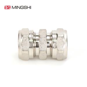 Raccords de Compression en <span class=keywords><strong>cuivre</strong></span> nickelé pour tuyaux multicouches en aluminium et plastique, raccords de Compression en laiton - Product Image 2