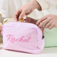 Pochette de toilette de voyage en seersucker personnalisable en gros, sac de maquillage de plage, trousse à cosmétiques rayée