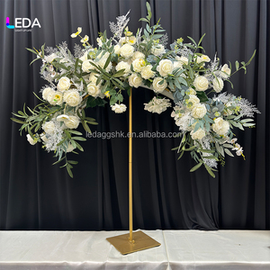 ขาตั้งดอกไม้เหล็กดีไซน์ทันสมัย LEDA พร้อมลวดลายสีทองเหล็ก ดีไซน์ใหม่ล่าสุด ของตกแต่งงานแต่งงานสไตล์โรแมนติก - Product Image 6