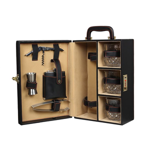 Coffret cadeau rigide de luxe personnalisé pour spiritueux, vin rouge, whisky, champagne, avec poignée en cuir pour bouteille de vin - Product Image 3