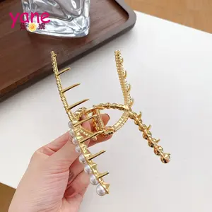 Pearl Flash Diamond Clip Oversized Autumn Back Head Hair Catch Multi-volume Shark Clips