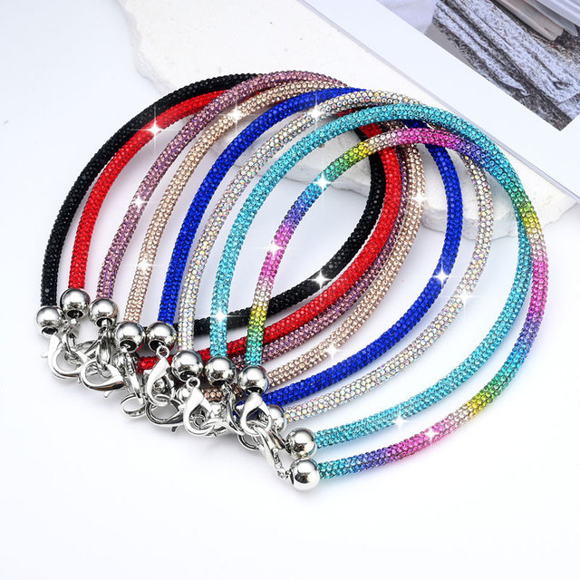 Fashion Sparkle Full Crystal Diamond Wristlet Keychain Lanyard Luxury Bling Colorful Rhinestone Mobile Phone Straps for Women
