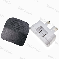 NEMA 1-15R USA US 2 Pin vers UK British 3 Pin Plug Power Socket With 13A Fuse Shuko UK Plug Adapter AC Power Cord Outlet