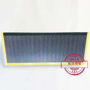 Marches d'escalator Xizi XAA26145G25G1 en acier inoxydable, design moderne et simple, entraînement par traction, vitesse nominale de 20 minutes - Product Image 1