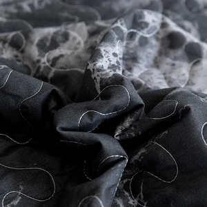Factory Hot Sale <strong>Black</strong> Marble Pattern Printed Quilted <strong>Bedspread</strong> Coverlet Bed Cover <strong>Set</strong> in Christmas Leaves Animal Designs - Product Image 5