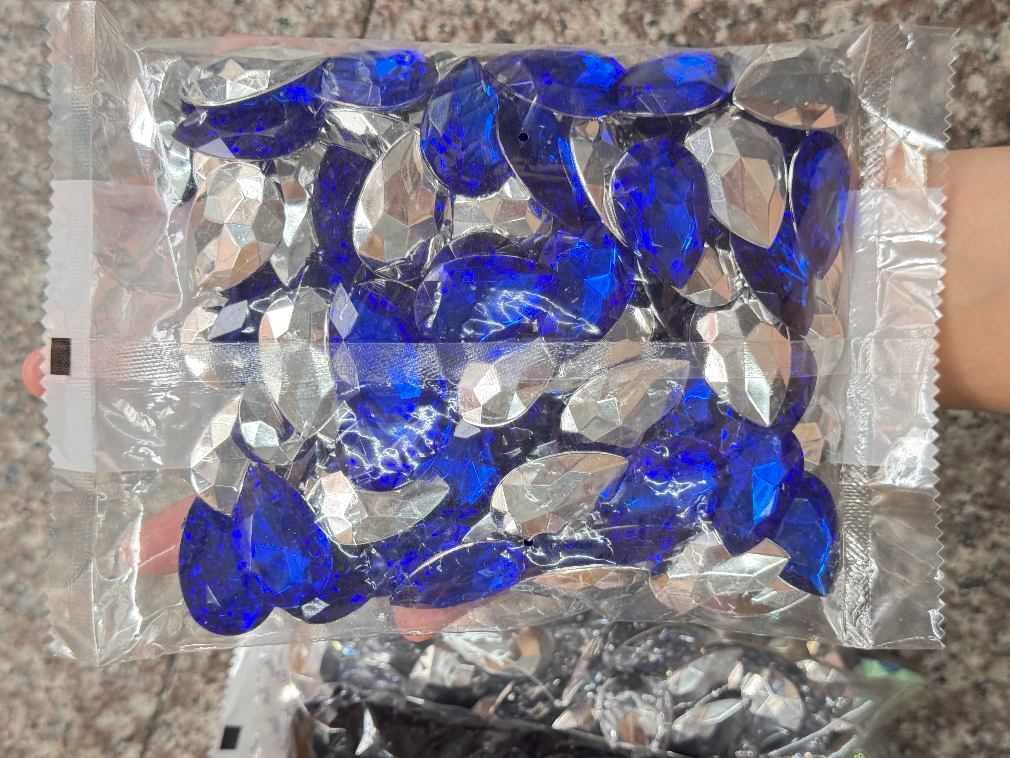 Azul