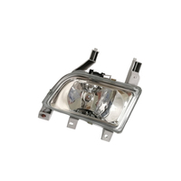 Feux antibrouillard Pièces de carrosserie de rechange automobile Feux antibrouillard B30D-51-690 B30D-51-680 Feux antibrouillard pour Mazda 323 2001 2002 2003