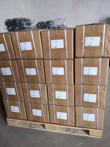 2025 tjks thé<span class=keywords><strong>p</strong></span> không gỉ EPDM cao su lót <span class=keywords><strong>P</strong></span> Clip PVC kẹ<span class=keywords><strong>p</strong></span> inch 3/4 r Loại Ống kẹ<span class=keywords><strong>p</strong></span> với cao su cách điện Cá<span class=keywords><strong>p</strong></span> kẹ<span class=keywords><strong>p</strong></span> - Product Image 4