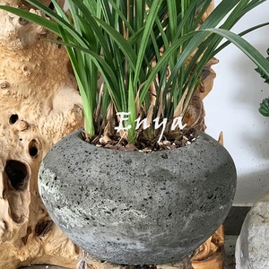 Antica pietra lavica fusa all'ingrosso rotonda grandi <span class=keywords><strong>vasi</strong></span> per <span class=keywords><strong>piante</strong></span> succulente urna fioriere ornamenti da giardino vaso Bonsai non smaltato - Product Image 5