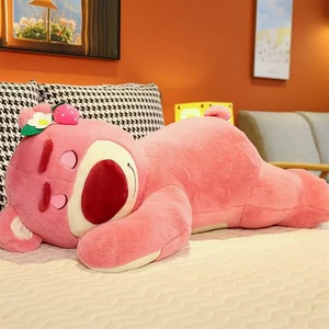 Offerta Speciale: Adorabile Orsacchiotto a Forma di Fragola di Grandi Dimensioni, Cuscino Peluche, Regalo Perfetto per San Valentino, Compleanno e per Bambini - Product Image 3