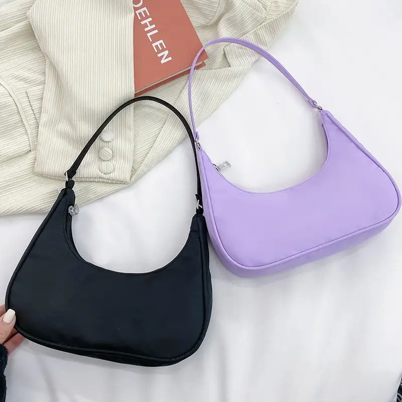 गर्मियों नायलॉन हल्के वजन ठोस रंग नवीनतम शैलियों महिलाओं के हैंडबैग क्लच पर्स और गुलगुला बैग महिलाओं के लिए