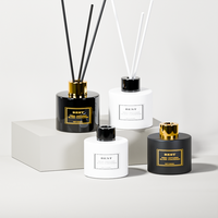 Bouteilles diffuseurs de parfum en verre de luxe de 50 ml et 100 ml en gros avec bouchon doré et bouchon à vis pour diffuseur d'huiles aromatiques, logo personnalisé
