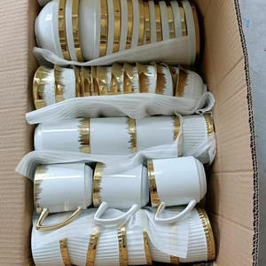 Prix direct usine – Nouveauté : <span class=keywords><strong>Vaisselle</strong></span> de luxe <span class=keywords><strong>moderne</strong></span> en <span class=keywords><strong>porcelaine</strong></span>, formes variées, avec bordure dorée – Vente en carton - Product Image 2