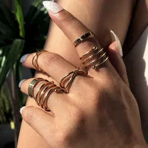 Bohemian Vintage Personality Jewelry For Women Metal Irregular Twine Geometric Rings Cross Curve Line Open Gold Plated Rings Set