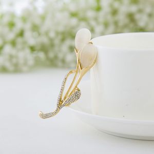 New product trend Korean version of cat's eye flower personalized creative brooch gold zinc alloy - Product Image 3