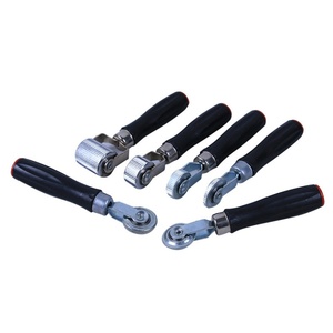 Outil auxiliaire <span class=keywords><strong>de</strong></span> réparation <span class=keywords><strong>de</strong></span> pneus automobiles multi-spécifications rouleau <span class=keywords><strong>de</strong></span> <span class=keywords><strong>roulement</strong></span> à billes - Product Image 4