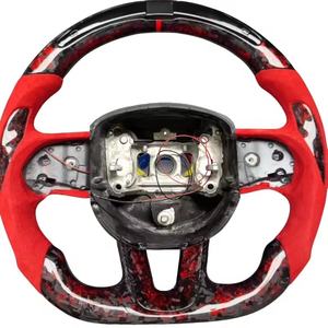 Point de volant LED en carbone forgé de style sportif conçu pour les modèles sportifs <span class=keywords><strong>Dodge</strong></span> <span class=keywords><strong>Challenger</strong></span> SRT <span class=keywords><strong>RT</strong></span> M6 X4 1 Series X3 M2 - Product Image 2