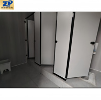 Toilettes publiques portables faciles à assembler avec douche, fabriquées en panneaux sandwich