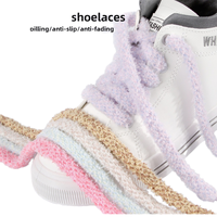 Lacets de chaussures personnalisés de haute qualité en peluche plate et moelleuse, dentelés, style décontracté, lacets de chaussures tendance et duveteux avec lacets