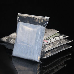 Bolsas de Embalaje para Ropa con Cierre Transparente, Impermeables y Resistentes a Desgarros, Bolsas con Cierre Hermético y Logotipo Personalizado - Product Image 1
