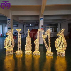 Luces Decorativas con Forma de Saxofón y Trompeta para Calles Comerciales, Hoteles, Plazas y Eventos Navideños - Product Image 4