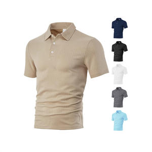 Polo de manga corta informal de verano para hombre en azul marino con diseño de rejilla y tela de poliéster para uso informal. - Product Image 2